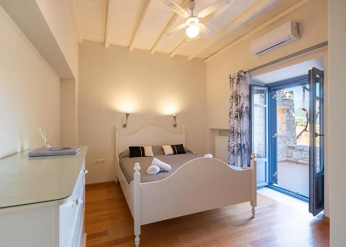 Paros Tranquility Villa Holiday home *