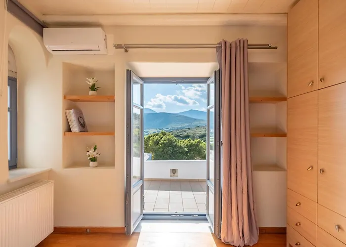 Paros Tranquility Villa Holiday home *