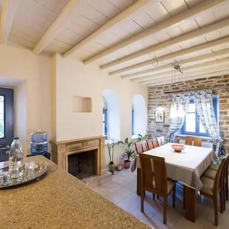 بيت للعطل Paros Tranquility